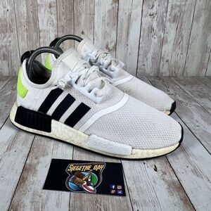 ADIDAS NMD r2 - Mens 6.5‎